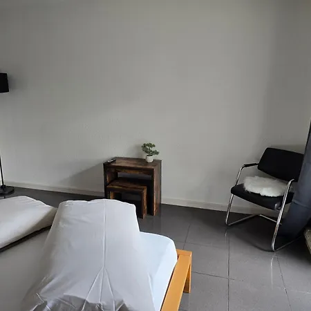 Eco Homestay *